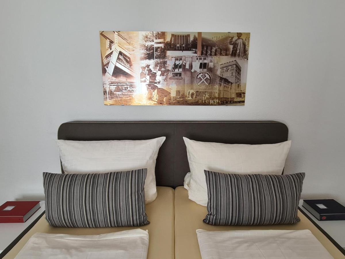 בוכום Hotel Aleo מראה חיצוני תמונה