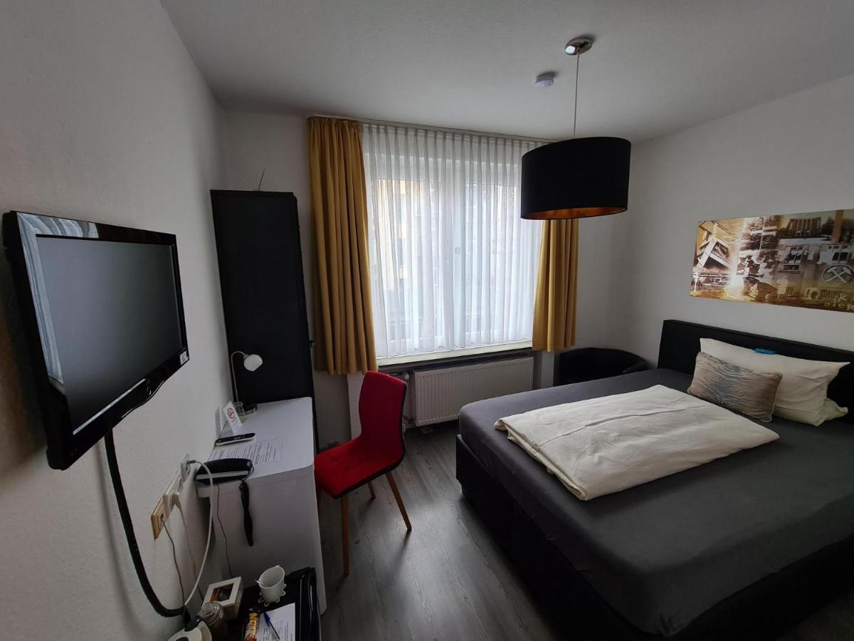 בוכום Hotel Aleo מראה חיצוני תמונה