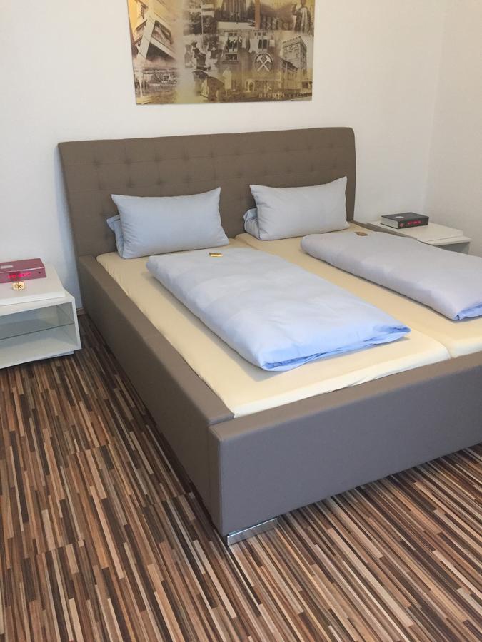 בוכום Hotel Aleo מראה חיצוני תמונה